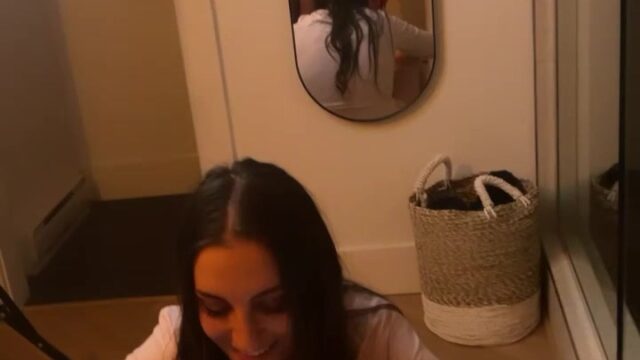 Morgan Vera Sex Tape Onlyfans Video with her friends !!! Lesbian