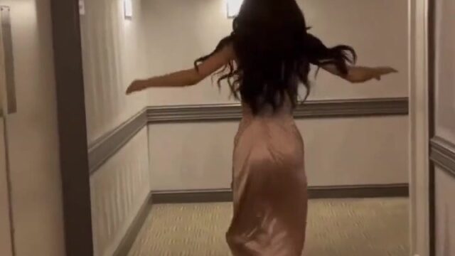 Rachel Zegler in Hotel – Hot Video
